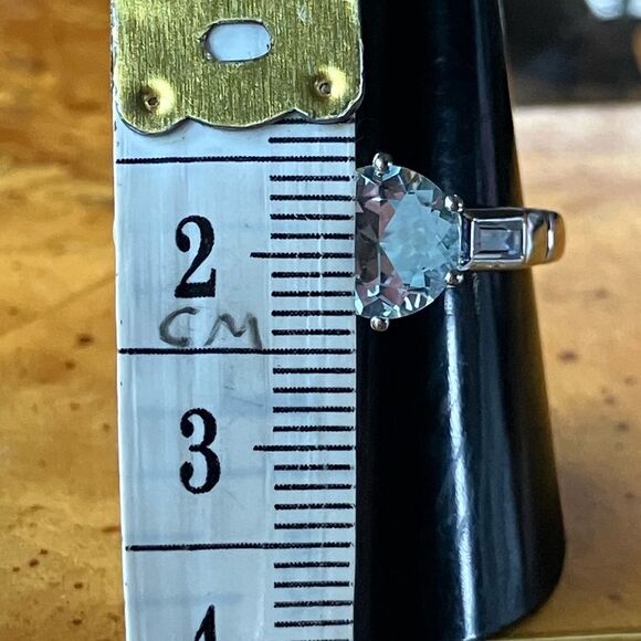 Glacier Sky Blue Topaz Sterling Silver Ring Size 8.75 - Picture 8 of 10